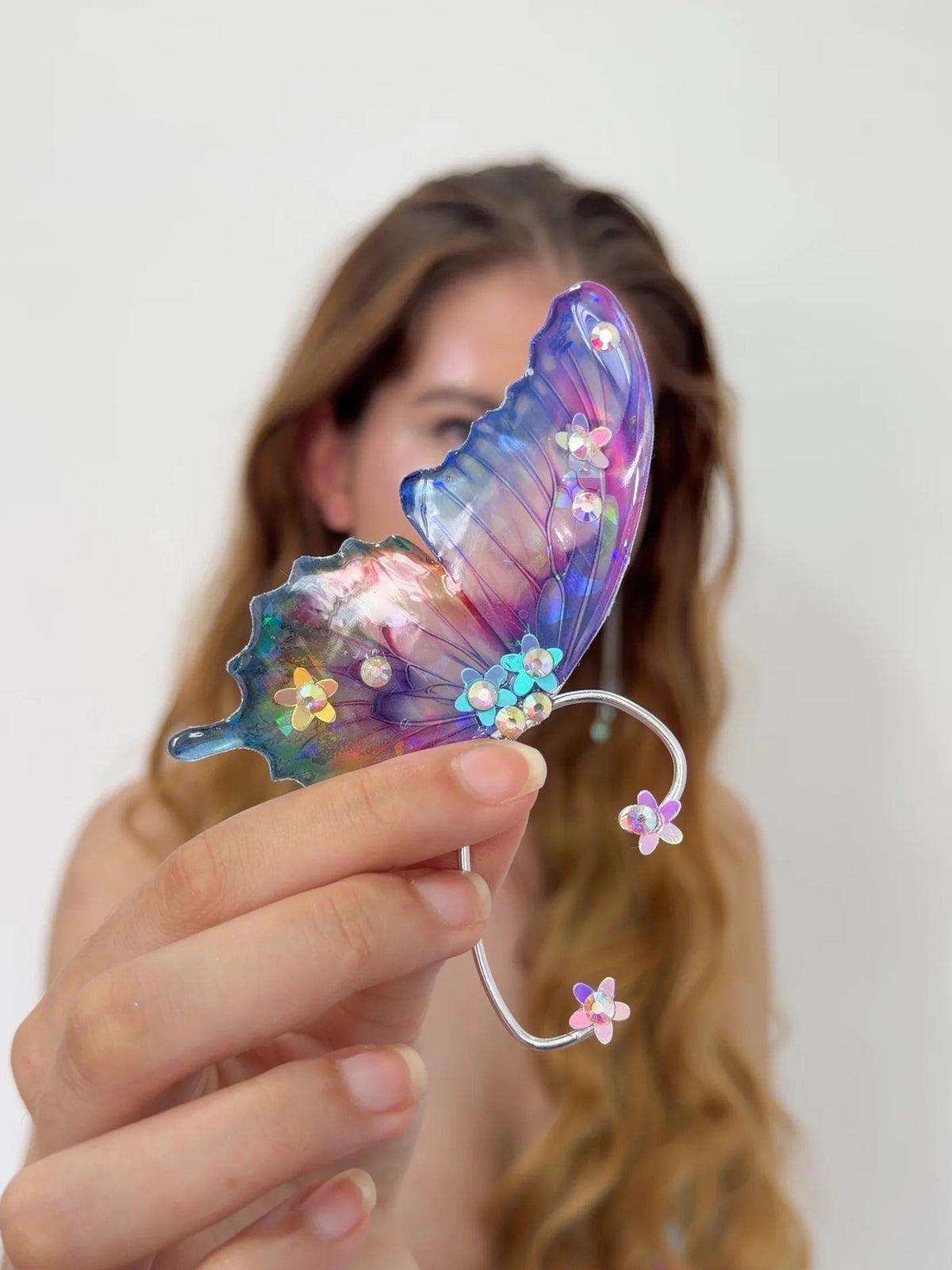 Ear Cuff Borboleta