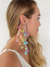 Ear Cuff Paetê Colorido Beijo Doce